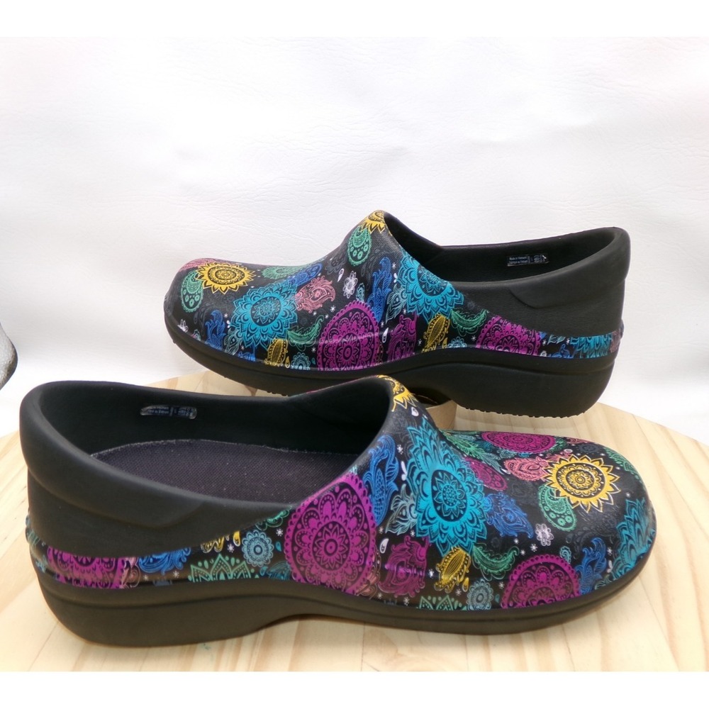 Crocs Neria Pro II Clog Bright Paisley Multicolor Floral Print Womens 11 Slip-On - Picture 5 of 9